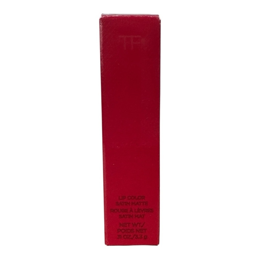 Tom Ford Satin Matte Lipstick in Fete a rich, warm brown-red - Picture 2 of 9
